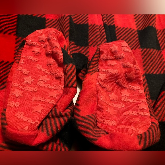 NWT Buffalo plaid footie pajamas - Picture 3 of 4